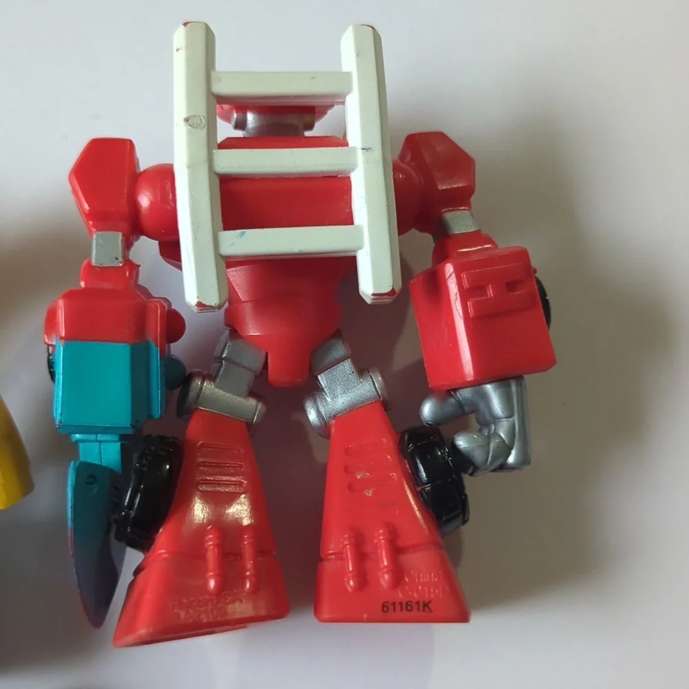 Lot Of 5 Transformers Rescue Bots Doc Green Cody Burns Bumblebee Heatwave Blades - Picture 10 of 15